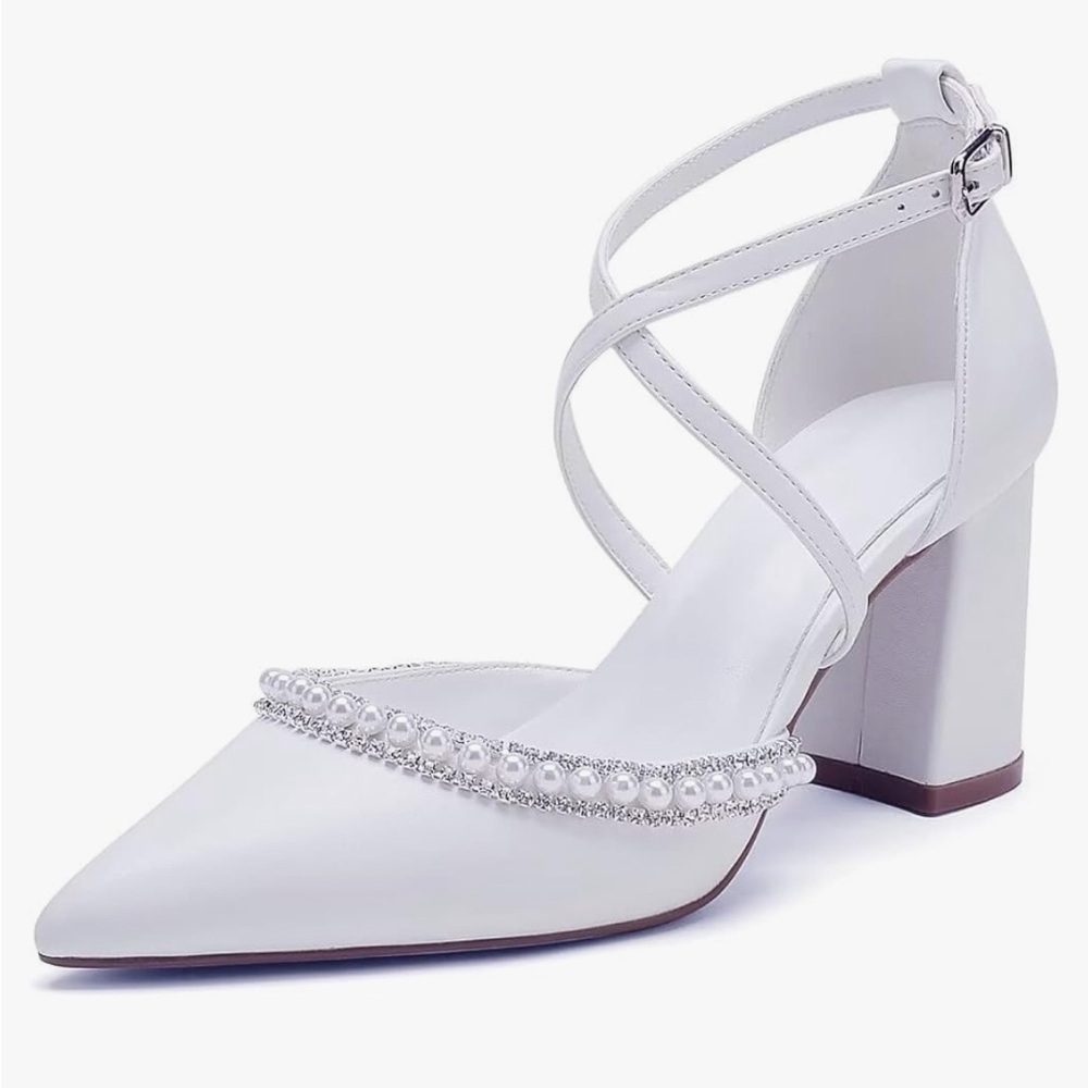 High Block Heel, Closed Toe Pearl Bridal Shoes Women Chunky Heels